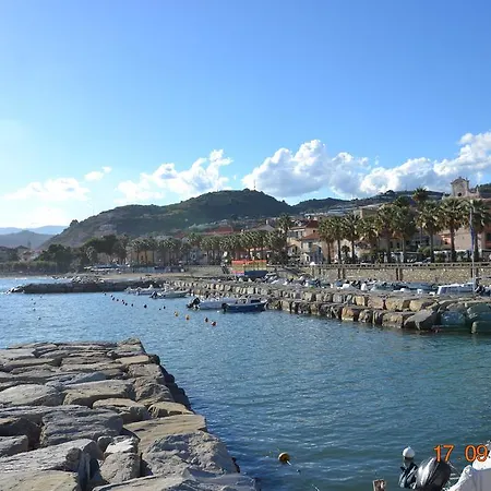 A Ca Intu Cantu Riva Ligure