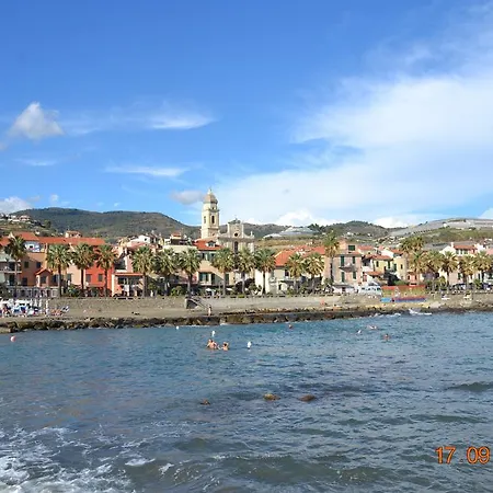A Ca Intu Cantu * Riva Ligure